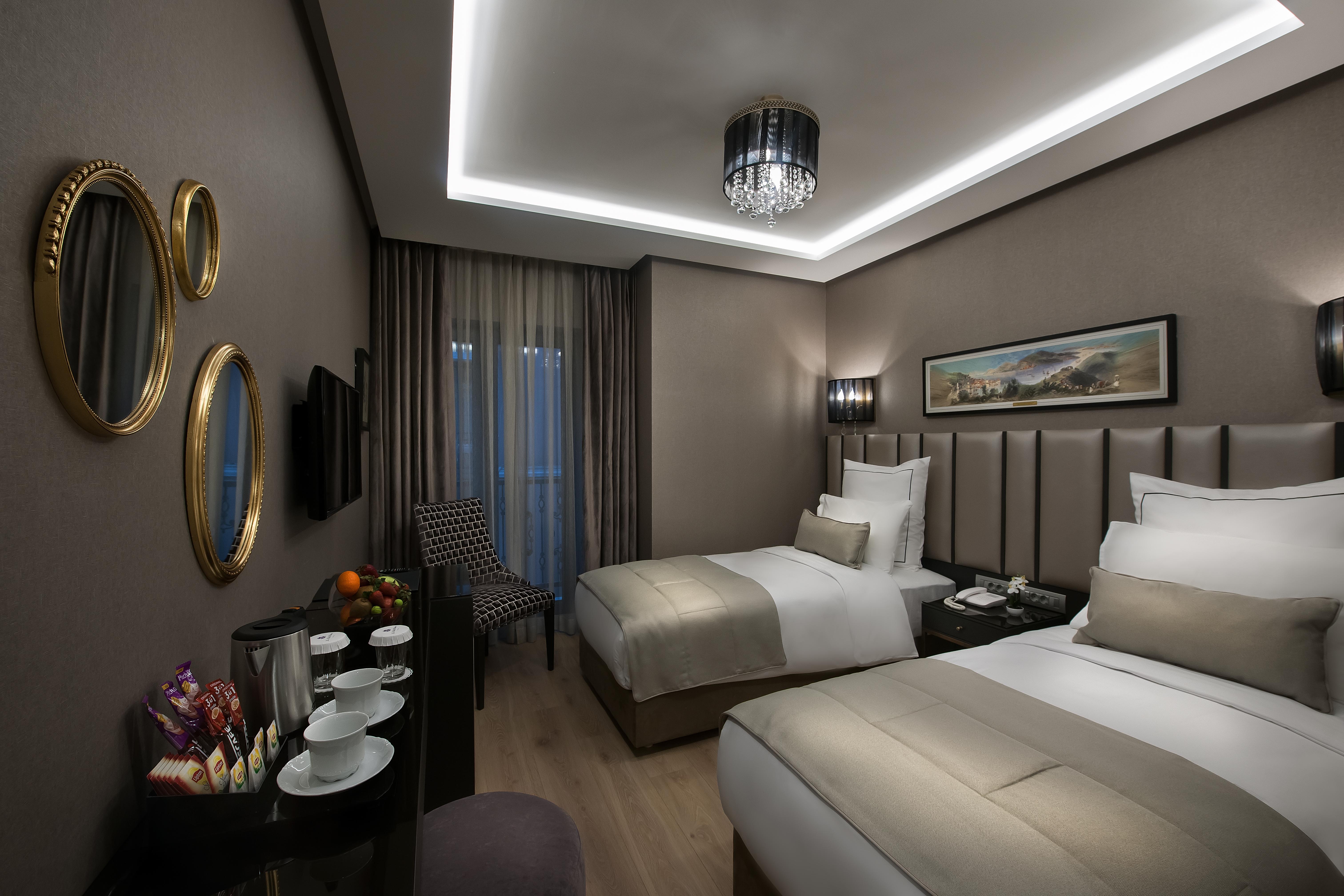 Le Petit Palace Hotel - Special Category Stambuł Zewnętrze zdjęcie