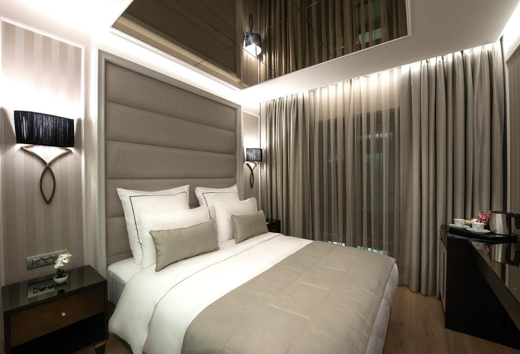 Le Petit Palace Hotel - Special Category Stambuł Zewnętrze zdjęcie