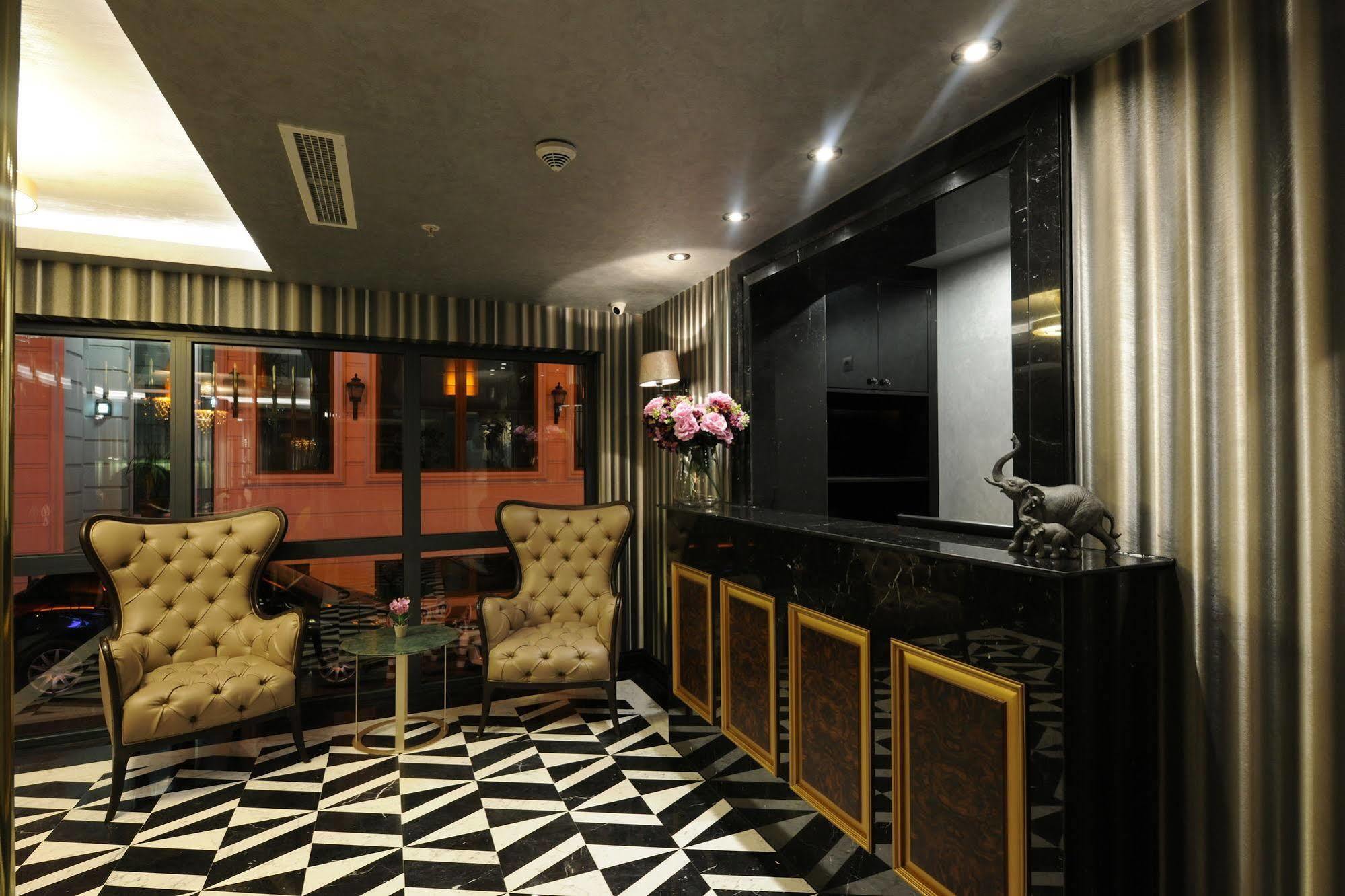 Le Petit Palace Hotel - Special Category Stambuł Zewnętrze zdjęcie
